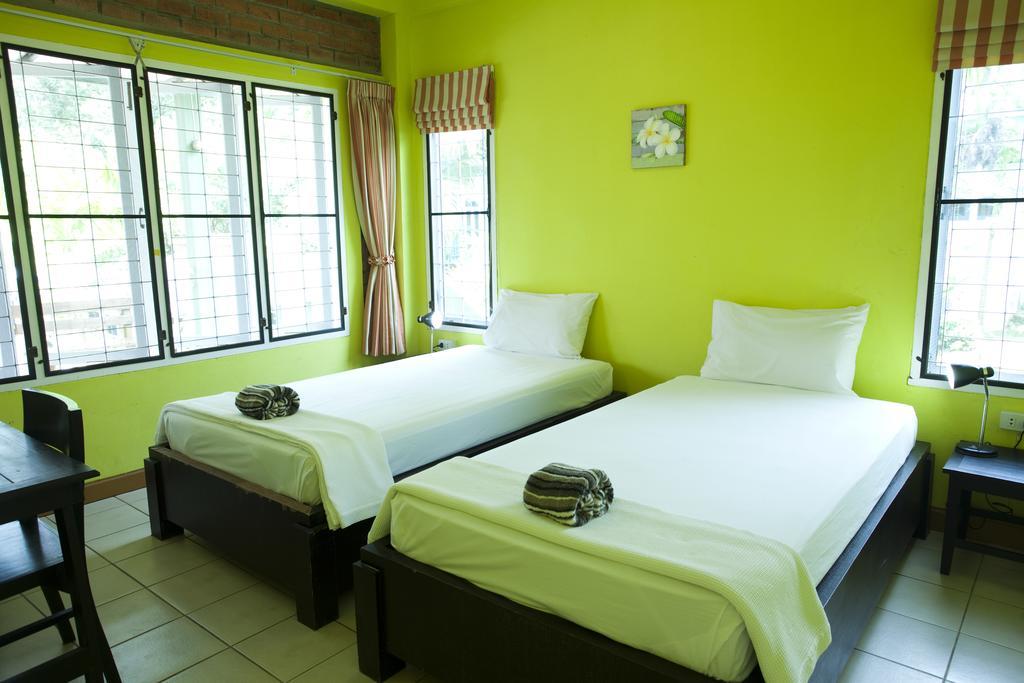 Sunshine Inn Resort Khao Lak Phòng bức ảnh