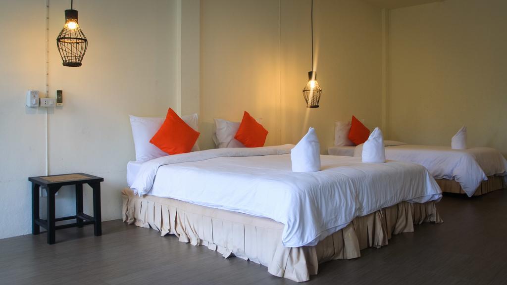 Sunshine Inn Resort Khao Lak Ngoại thất bức ảnh