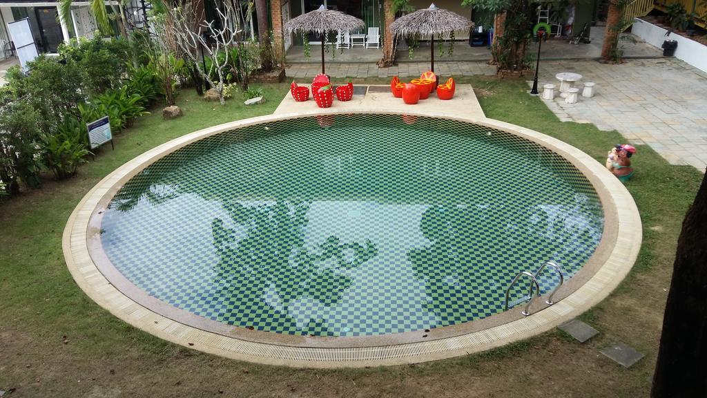 Sunshine Inn Resort Khao Lak Ngoại thất bức ảnh