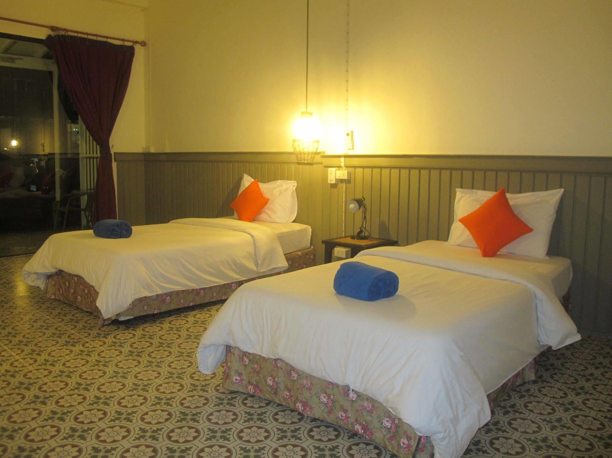 Sunshine Inn Resort Khao Lak Ngoại thất bức ảnh